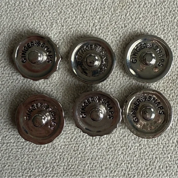 Set of 6 Ginger Snaps Charms - Picture 8 of 8